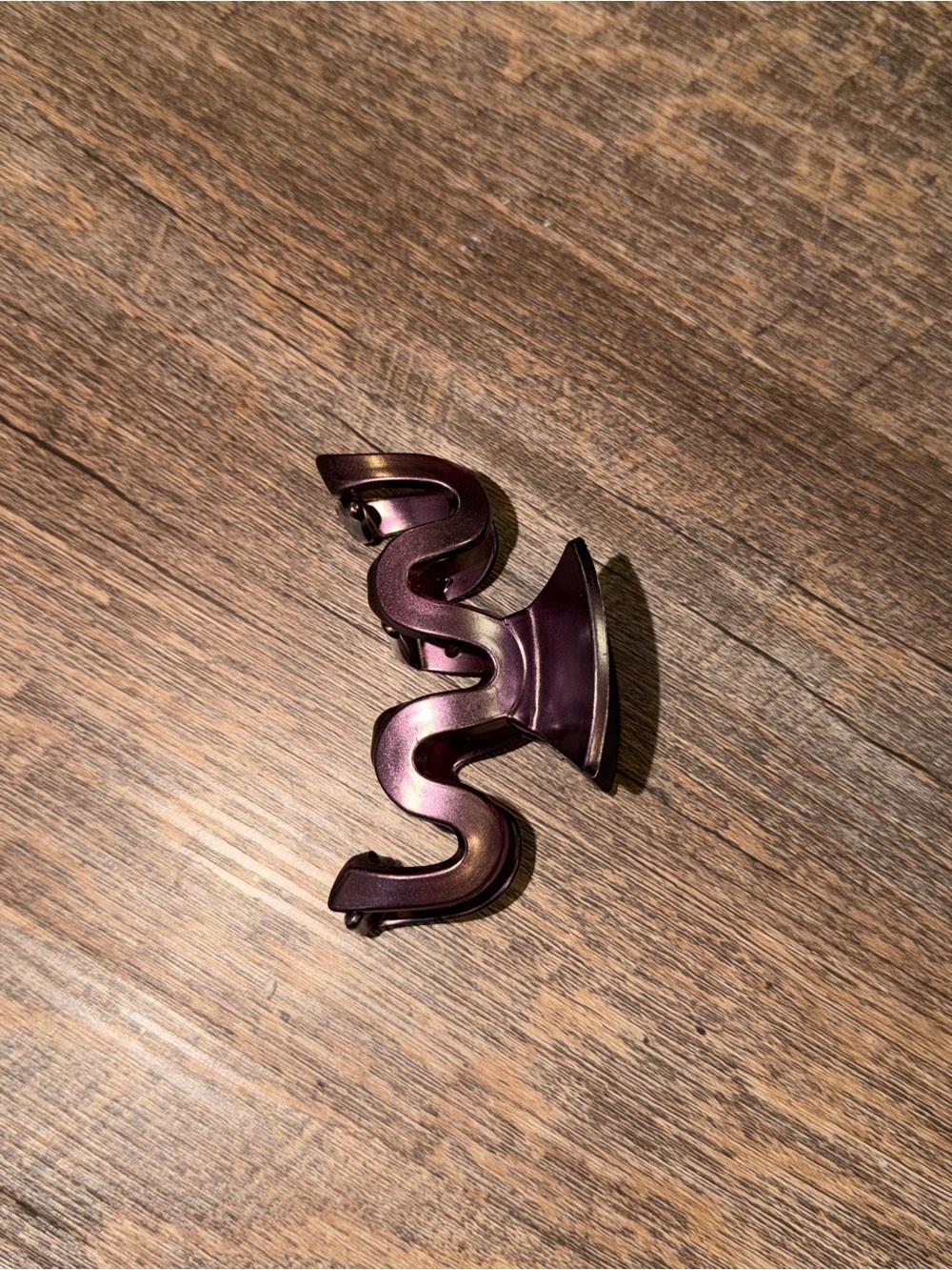 T.J.Maxx Purple Wavy Hair Claw Clip
